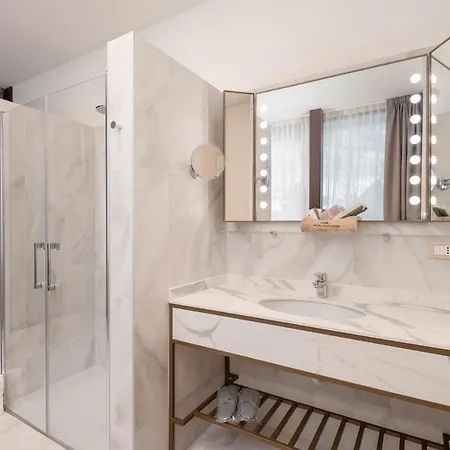 Hotel&spa 4* Carona (Bergamo)