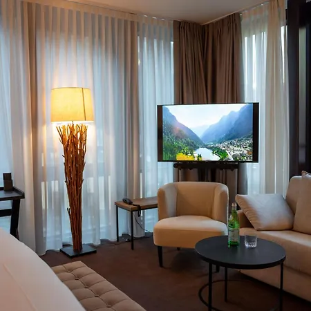 Hotel & Carona (Bergamo)